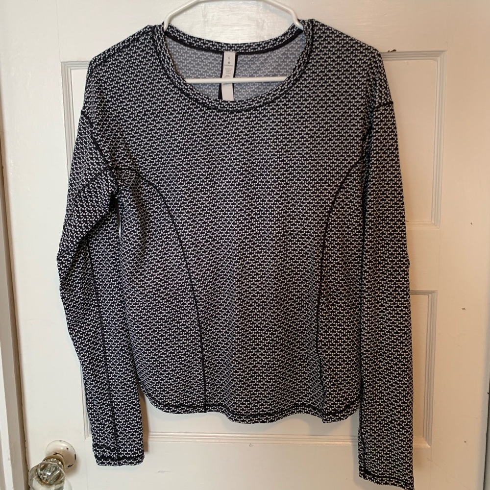 Lululemon Long sleeve top